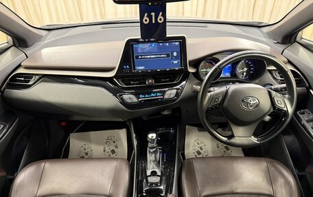 Toyota C-HR I рестайлинг, 2018 год, 2 279 900 рублей, 16 фотография