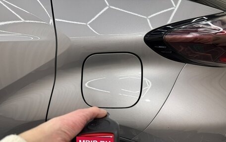 Toyota C-HR I рестайлинг, 2018 год, 2 279 900 рублей, 24 фотография
