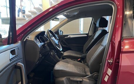 Volkswagen Tiguan II, 2021 год, 2 749 000 рублей, 16 фотография