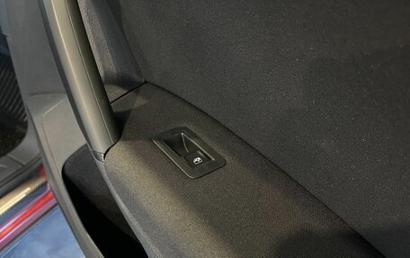 Volkswagen Tiguan II, 2021 год, 2 749 000 рублей, 28 фотография