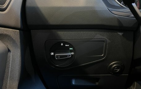 Volkswagen Tiguan II, 2021 год, 2 749 000 рублей, 32 фотография