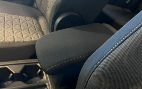 Volkswagen Tiguan II, 2021 год, 2 749 000 рублей, 33 фотография