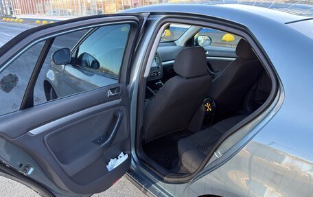 Volkswagen Jetta VII, 2010 год, 500 000 рублей, 10 фотография