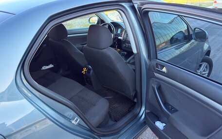 Volkswagen Jetta VII, 2010 год, 500 000 рублей, 8 фотография