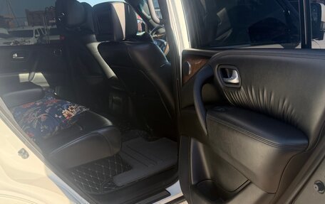 Infiniti QX80 I рестайлинг, 2014 год, 3 150 000 рублей, 16 фотография
