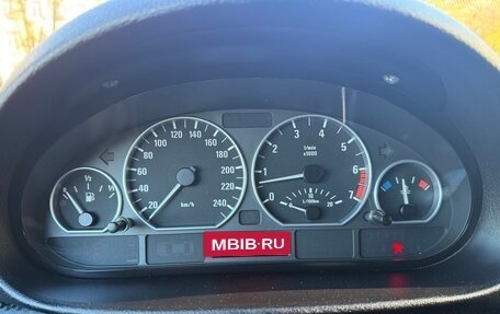 BMW 3 серия, 2002 год, 750 000 рублей, 7 фотография
