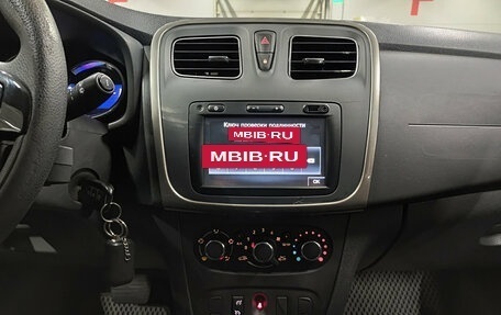 Renault Sandero II рестайлинг, 2018 год, 1 250 000 рублей, 19 фотография