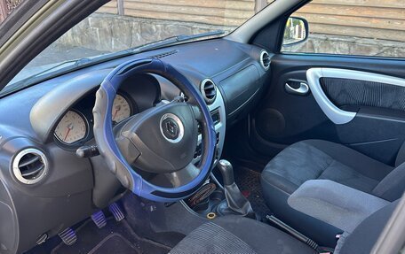 Renault Logan I, 2005 год, 130 000 рублей, 7 фотография