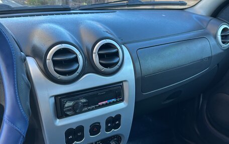 Renault Logan I, 2005 год, 130 000 рублей, 9 фотография