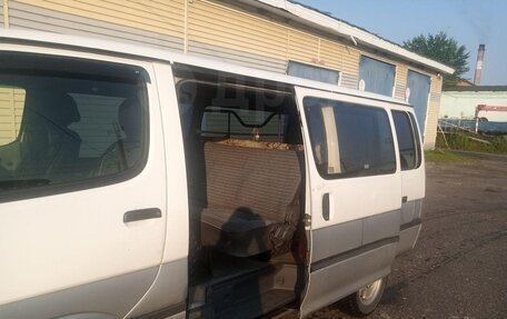 Toyota HiAce H100, 1998 год, 470 000 рублей, 4 фотография