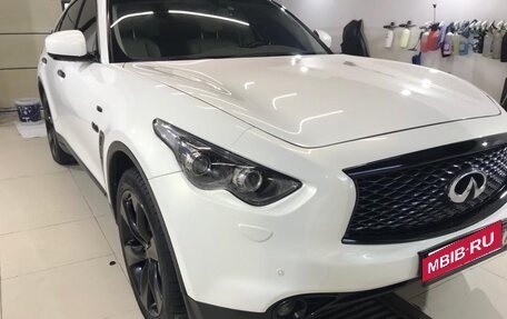 Infiniti FX II, 2012 год, 2 650 000 рублей, 8 фотография