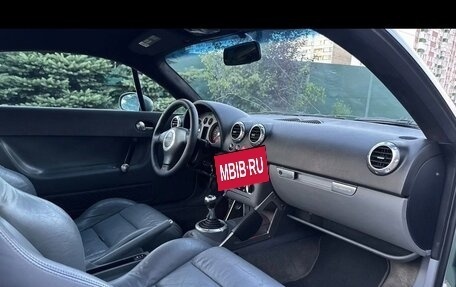 Audi TT, 2000 год, 690 000 рублей, 6 фотография