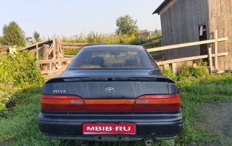 Toyota Vista, 1990 год, 180 000 рублей, 1 фотография