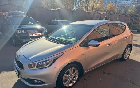 KIA cee'd III, 2015 год, 1 330 000 рублей, 2 фотография