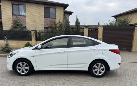 Hyundai Solaris II рестайлинг, 2016 год, 970 000 рублей, 3 фотография