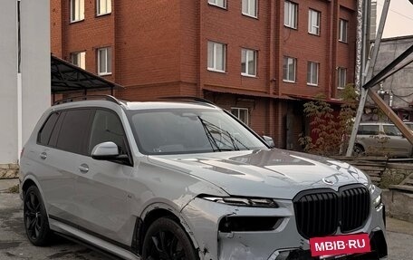 BMW X7, 2022 год, 7 990 000 рублей, 2 фотография