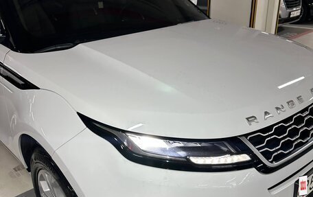 Land Rover Range Rover Evoque II, 2019 год, 2 800 000 рублей, 14 фотография