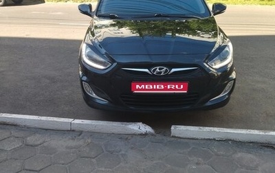 Hyundai Solaris II рестайлинг, 2013 год, 815 000 рублей, 1 фотография