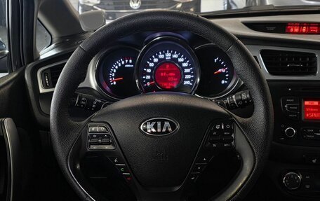 KIA cee'd III, 2012 год, 990 000 рублей, 12 фотография