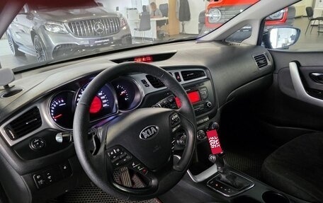 KIA cee'd III, 2012 год, 990 000 рублей, 20 фотография