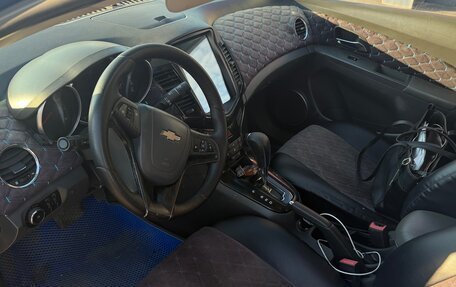 Chevrolet Cruze II, 2009 год, 470 000 рублей, 4 фотография