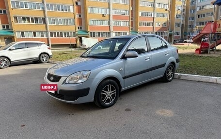 KIA Rio II, 2006 год, 337 000 рублей, 2 фотография