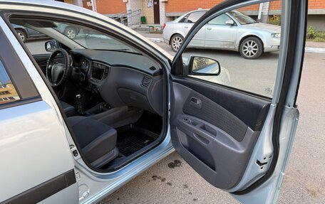 KIA Rio II, 2006 год, 337 000 рублей, 19 фотография