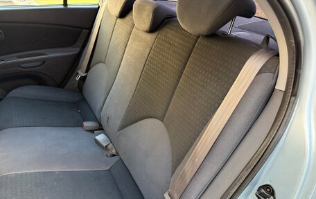 KIA Rio II, 2006 год, 337 000 рублей, 25 фотография