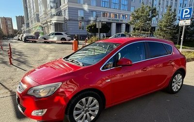 Opel Astra J, 2011 год, 780 000 рублей, 1 фотография