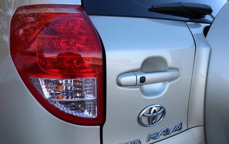 Toyota RAV4, 2006 год, 780 000 рублей, 23 фотография