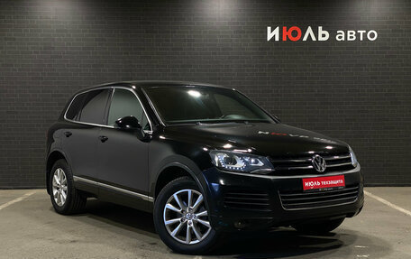 Volkswagen Touareg III, 2012 год, 1 855 000 рублей, 3 фотография