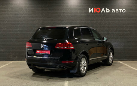 Volkswagen Touareg III, 2012 год, 1 855 000 рублей, 5 фотография