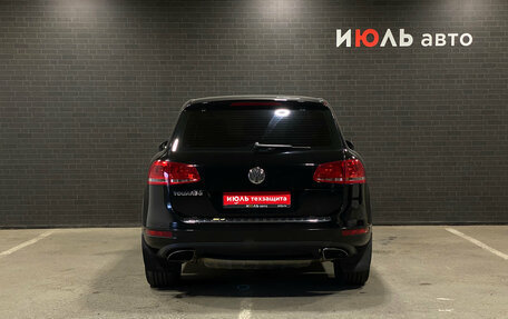 Volkswagen Touareg III, 2012 год, 1 855 000 рублей, 6 фотография
