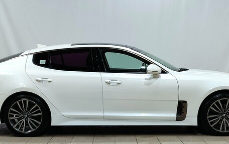 KIA Stinger I, 2018 год, 2 200 000 рублей, 3 фотография