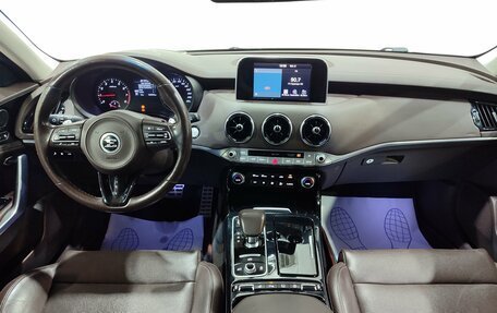 KIA Stinger I, 2018 год, 2 200 000 рублей, 14 фотография