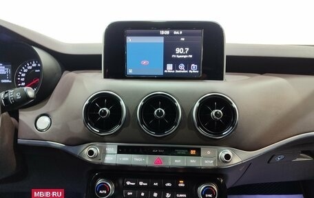 KIA Stinger I, 2018 год, 2 200 000 рублей, 15 фотография