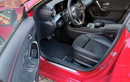 Mercedes-Benz CLA, 2019 год, 2 450 000 рублей, 7 фотография