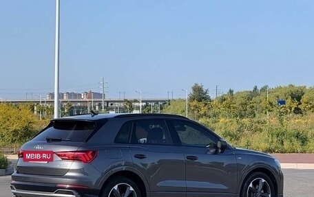 Audi Q3, 2023 год, 1 900 000 рублей, 5 фотография