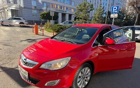 Opel Astra J, 2011 год, 780 000 рублей, 6 фотография