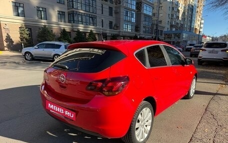 Opel Astra J, 2011 год, 780 000 рублей, 9 фотография
