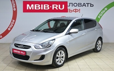 Hyundai Solaris II рестайлинг, 2012 год, 730 000 рублей, 1 фотография
