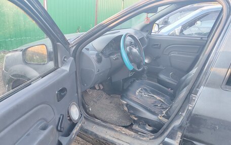 Renault Logan I, 2007 год, 80 000 рублей, 10 фотография