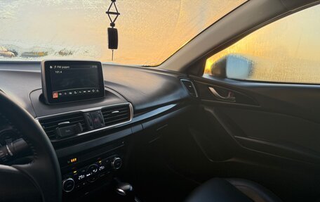 Mazda 3, 2014 год, 900 000 рублей, 11 фотография