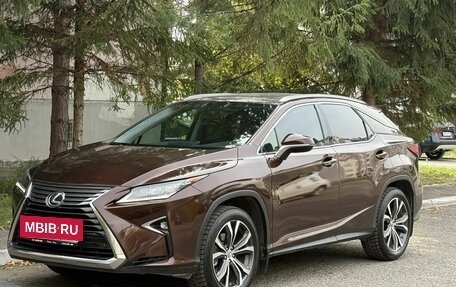 Lexus RX IV рестайлинг, 2017 год, 3 050 000 рублей, 2 фотография