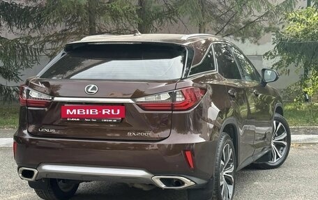 Lexus RX IV рестайлинг, 2017 год, 3 050 000 рублей, 22 фотография