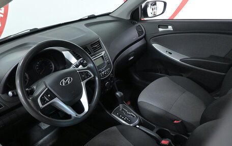 Hyundai Solaris II рестайлинг, 2012 год, 730 000 рублей, 7 фотография