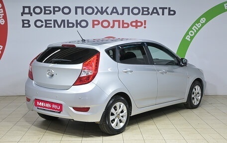 Hyundai Solaris II рестайлинг, 2012 год, 730 000 рублей, 4 фотография