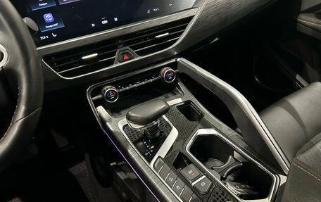 Geely Tugella FY11, 2022 год, 2 499 000 рублей, 19 фотография