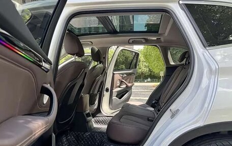 BMW X1, 2022 год, 2 000 000 рублей, 6 фотография