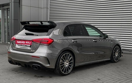 Mercedes-Benz A-Класс AMG, 2021 год, 3 990 000 рублей, 6 фотография